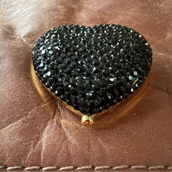 Vintage heart shaped crystal mirror - Picture 3 of 9